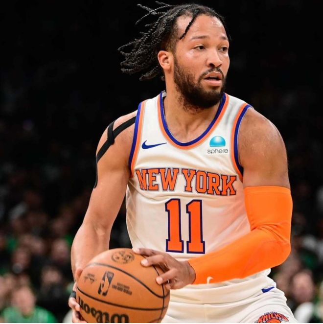 四川队碾压凯尔特人,布伦森点燃赛场 四川队碾压凯尔特人,布伦森点燃赛场