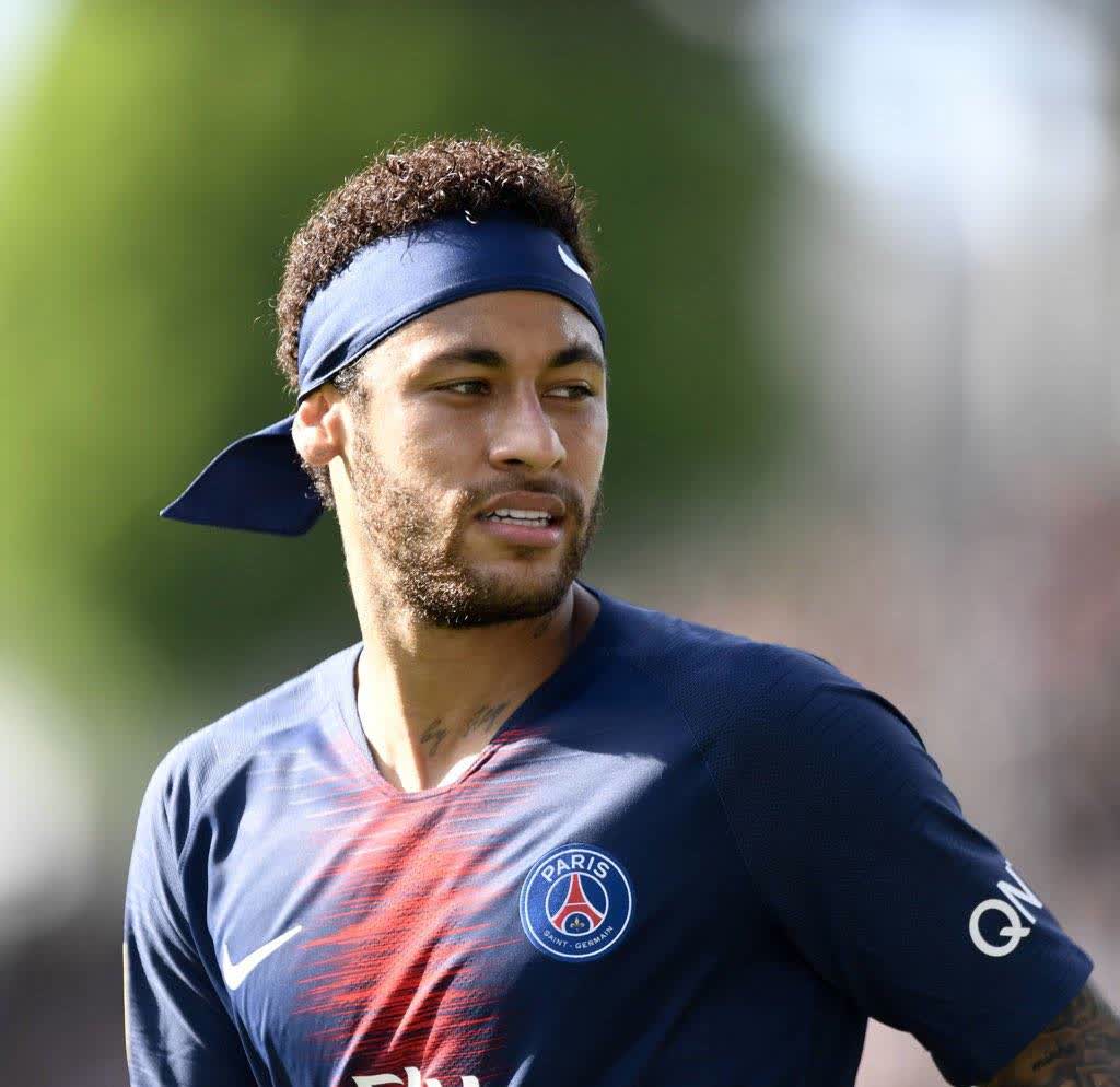 利物浦逆转阿根廷，内马尔状态火热