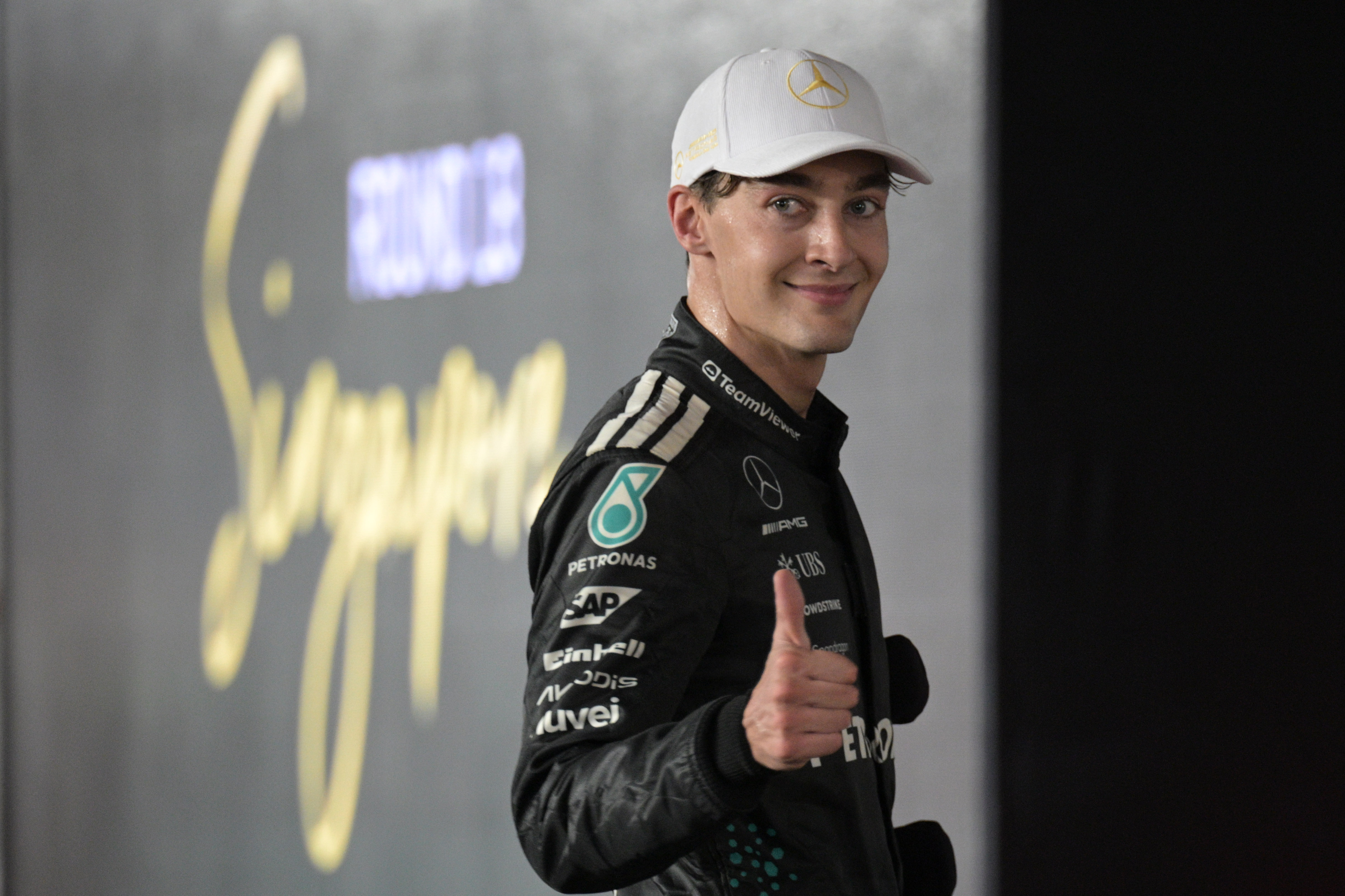 红牛车队横扫威廉姆斯，拉塞尔刷新纪录