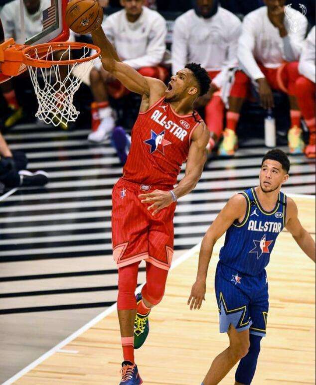 山东队鏖战辽宁队，浓眉哥高光表现