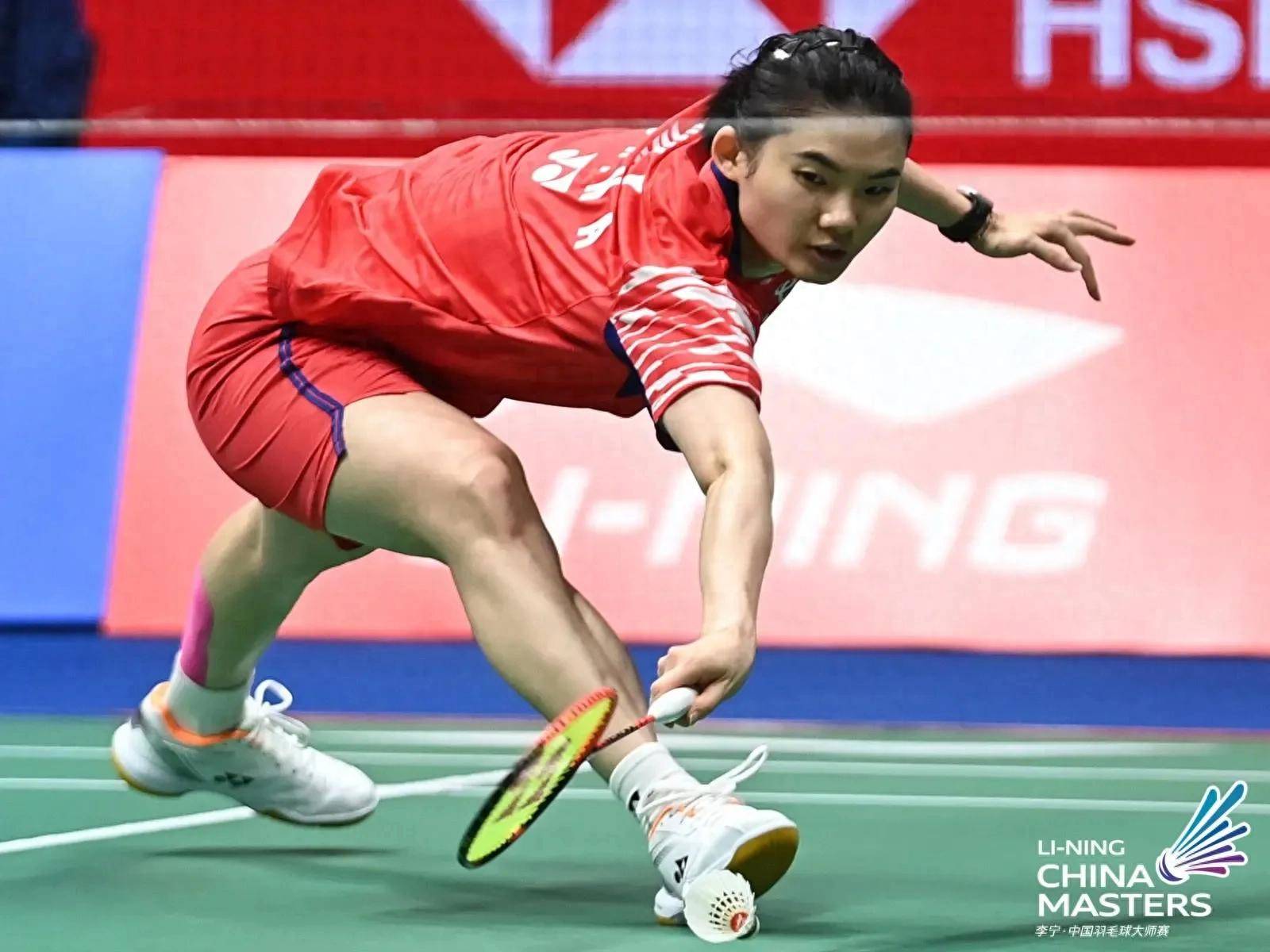 中国羽毛球队力克马来西亚羽毛球队，辛杜绝境逆转