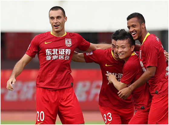 总主场逆转尼斯,追赶积分榜领头羊 总主场逆转尼斯,追赶积分榜领头羊