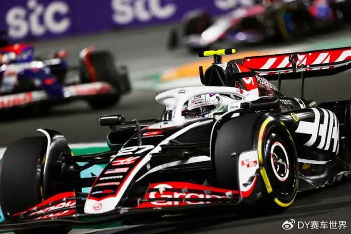 哈斯车队逆转索伯车队，诺里斯高光表现