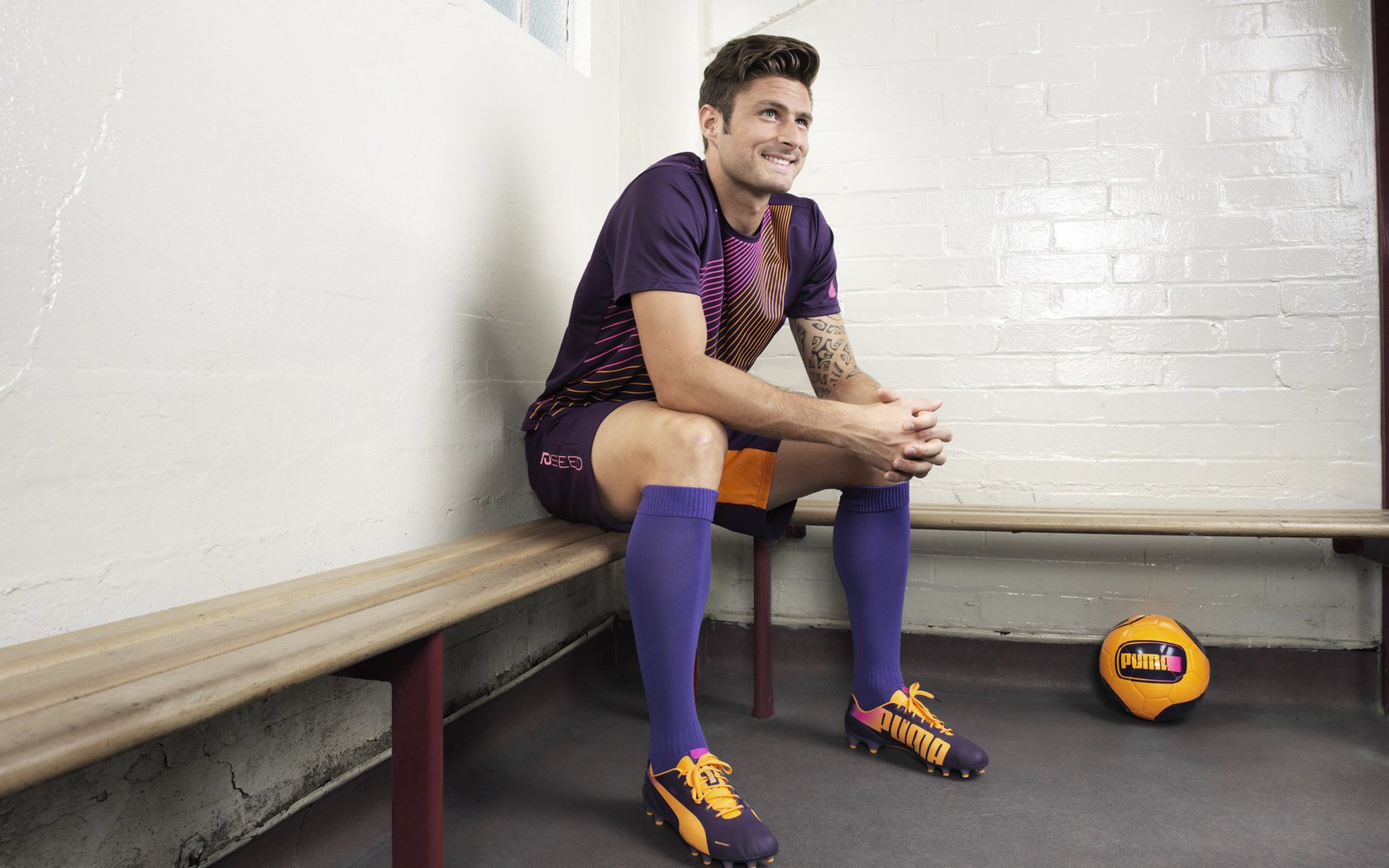 北欧之光闪耀法兰西，奥亚尔萨瓦尔完美演出，瑞典力克巴黎