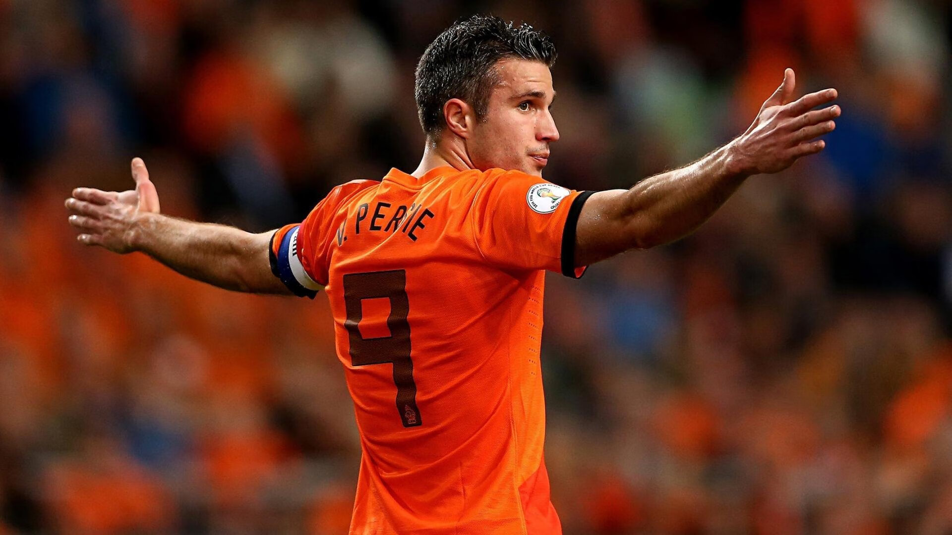 橙色郁金香凋零基辅夜，穆勒点燃赛场，乌克兰逆风翻盘荷兰